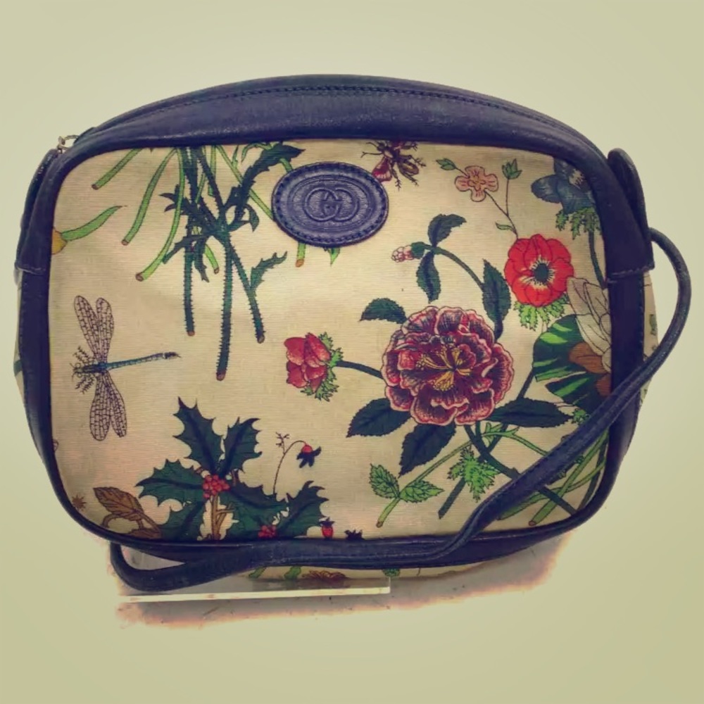 SALE🌺GUCCI floral print crossbody